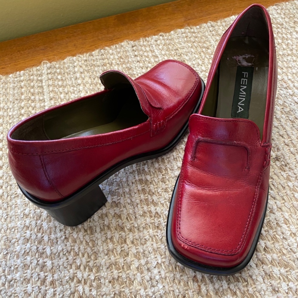Shoes - Picture 2 of 2